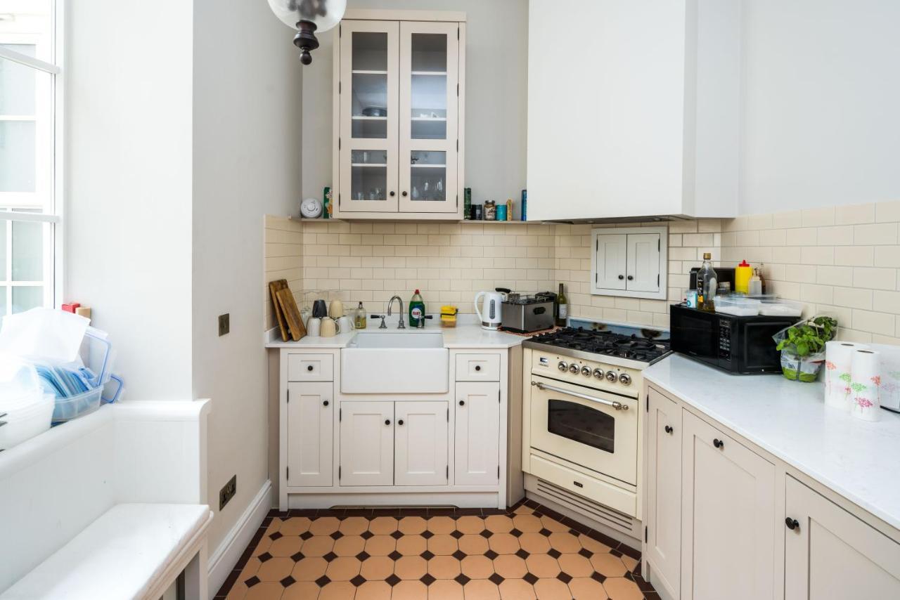 4 Bedroom House Up To 10 People At Heart Of Kensington And Chelsea Londýn Exteriér fotografie