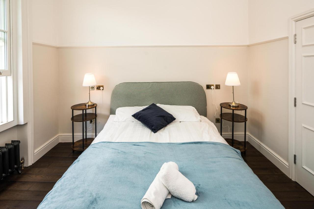 4 Bedroom House Up To 10 People At Heart Of Kensington And Chelsea Londýn Exteriér fotografie